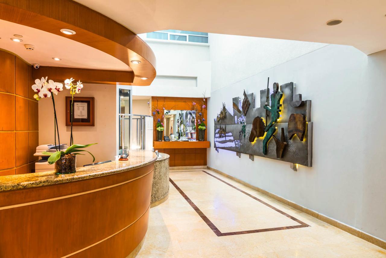 Eurostars Zona Rosa Suites Meksika Dış mekan fotoğraf The lobby of the hotel
