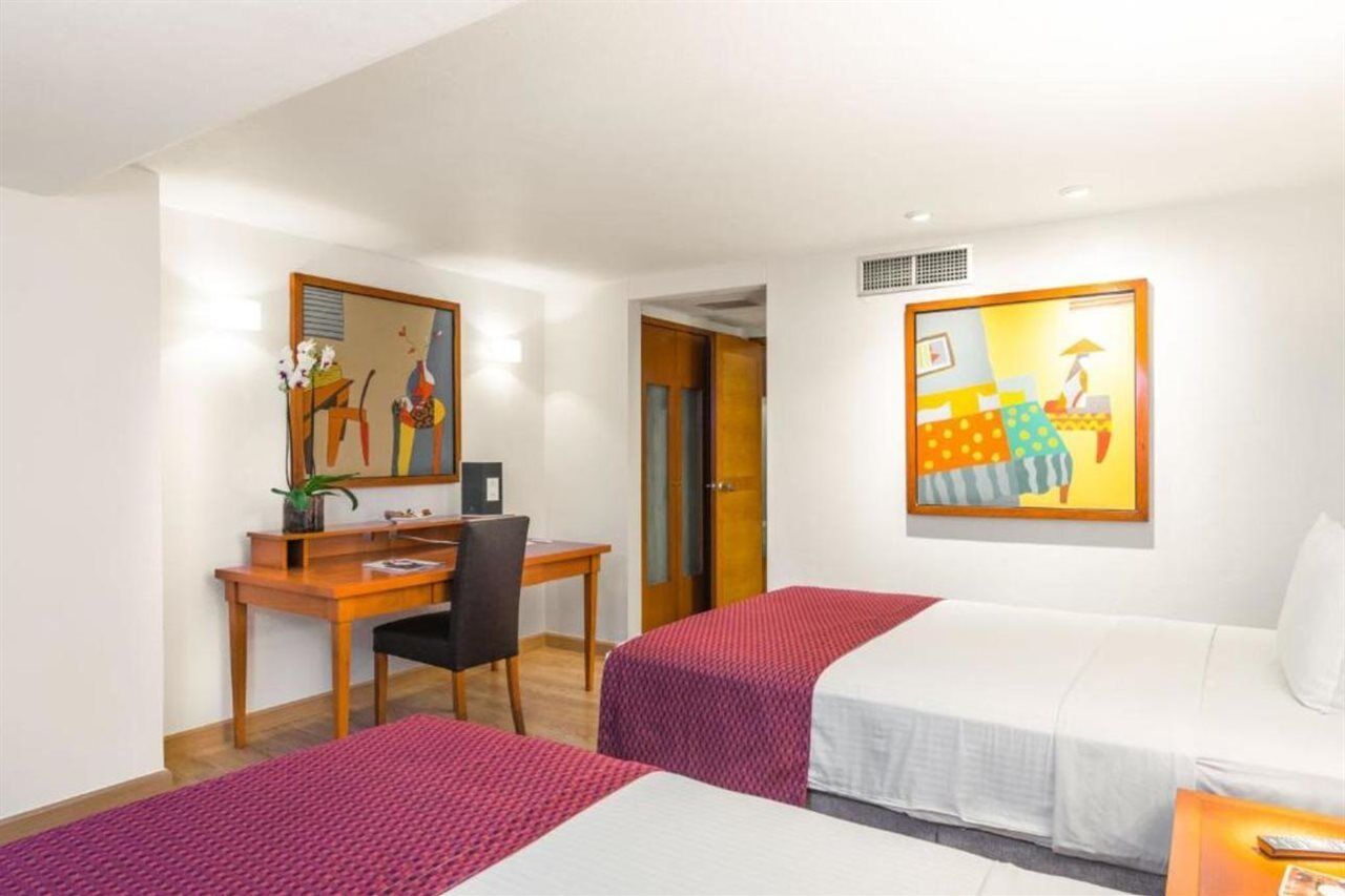 Eurostars Zona Rosa Suites Meksika Dış mekan fotoğraf A room at the hotel